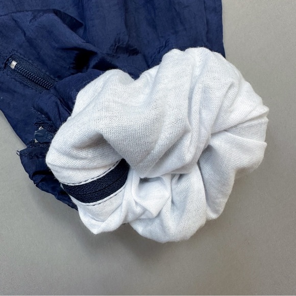 Vintage VTG woman’s ladies windbreaker tracksuit, jacket and pants, L. - Picture 8 of 11